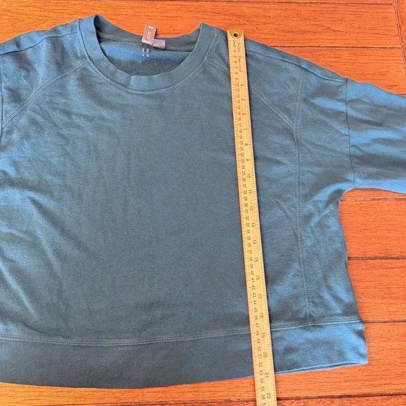 Sweaty Betty After Class Sweatshirt Blue XL Thumbholes Crop Athleisure - Picture 5 of 9